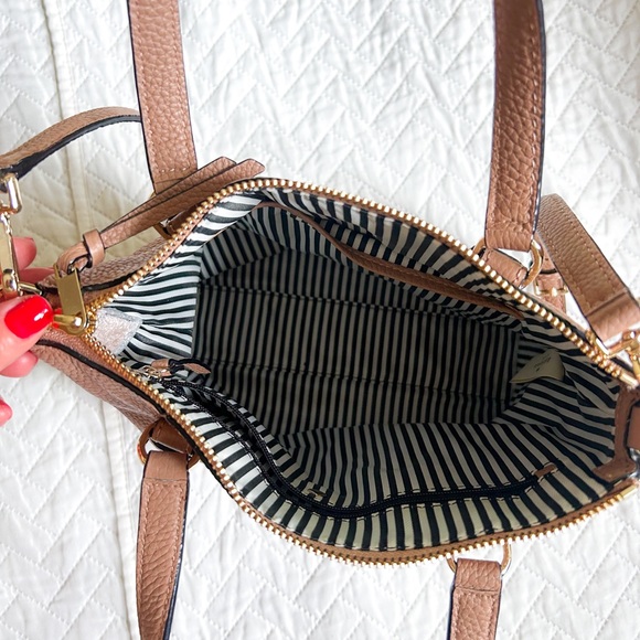 New with tags classic kate spade cross body bag - Picture 4 of 6